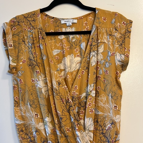 O’Neill Printed Tie Front Romper, Small, NWOT - Picture 5 of 8